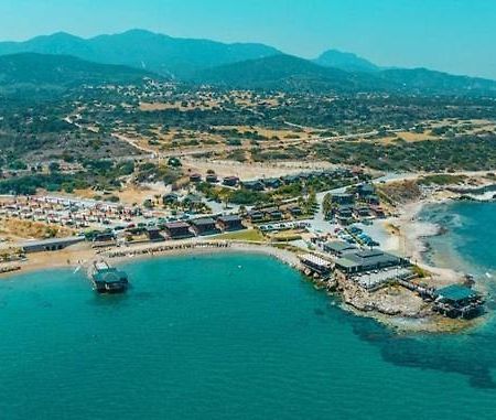 Zambak Holiday Village & Restaurant Superb Seafront Location ! Agios Georgios  Zewnętrze zdjęcie