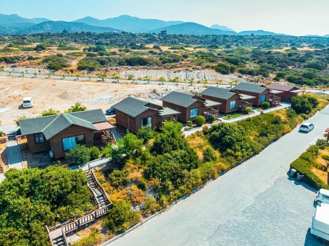 Zambak Holiday Village & Restaurant Superb Seafront Location ! Agios Georgios  Zewnętrze zdjęcie