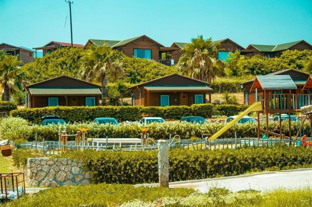 Zambak Holiday Village & Restaurant Superb Seafront Location ! Agios Georgios  Zewnętrze zdjęcie