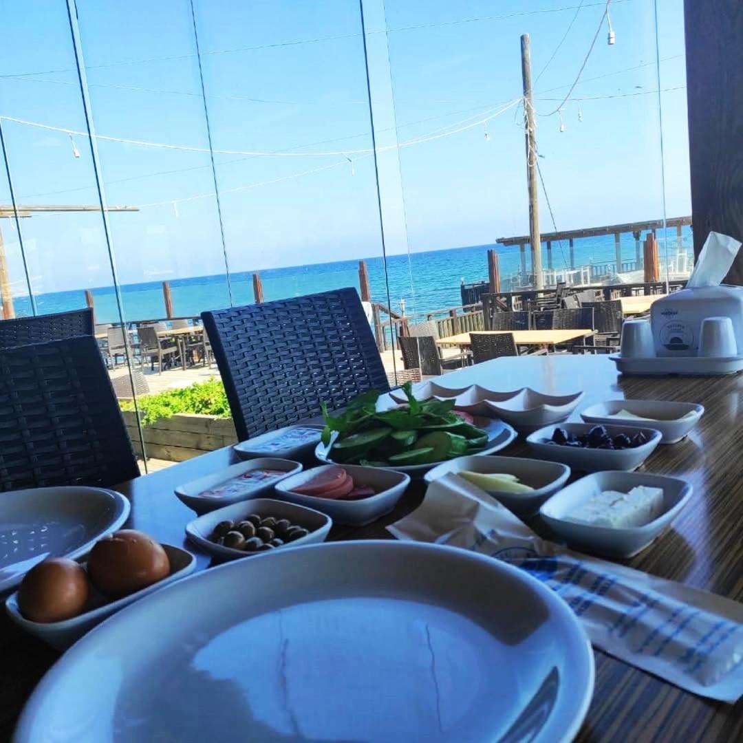 Zambak Holiday Village & Restaurant Superb Seafront Location ! Agios Georgios  Zewnętrze zdjęcie