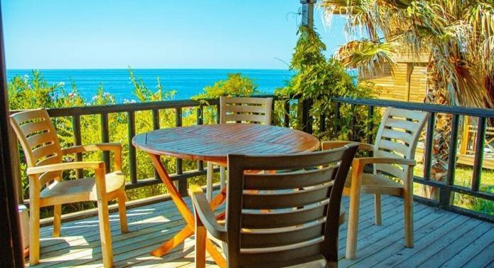 Zambak Holiday Village & Restaurant Superb Seafront Location ! Agios Georgios  Zewnętrze zdjęcie