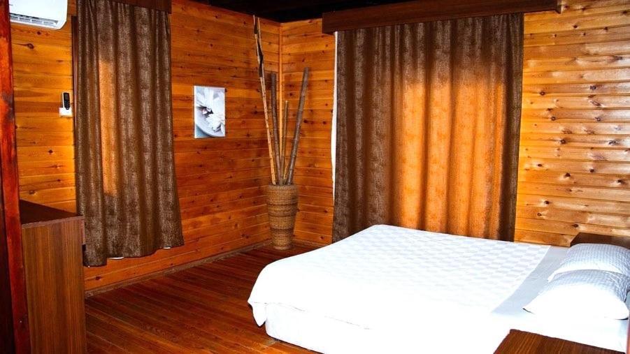 Zambak Holiday Village & Restaurant Superb Seafront Location ! Agios Georgios  Zewnętrze zdjęcie